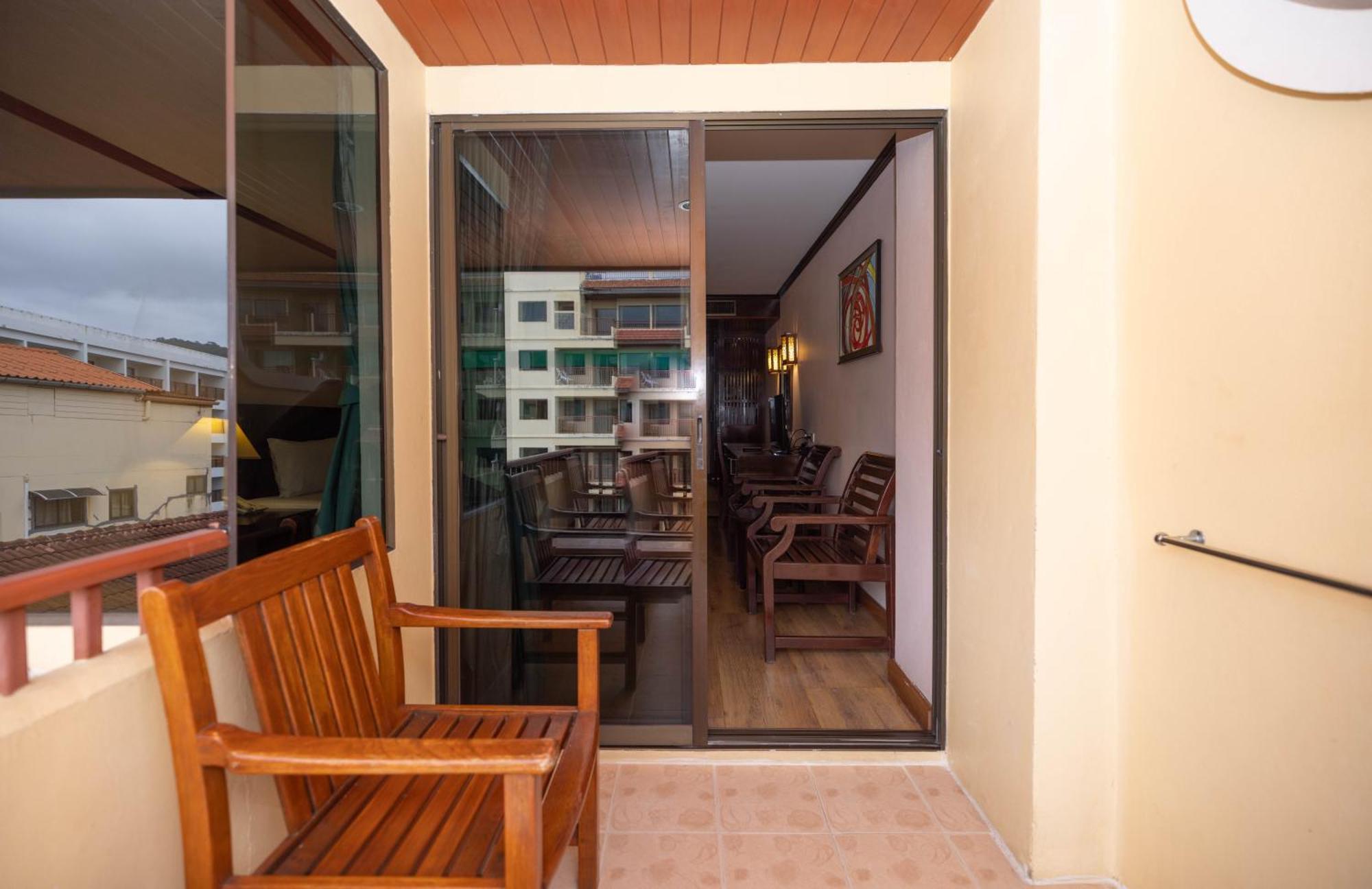 Hotel Baumanburi - Sha 4*