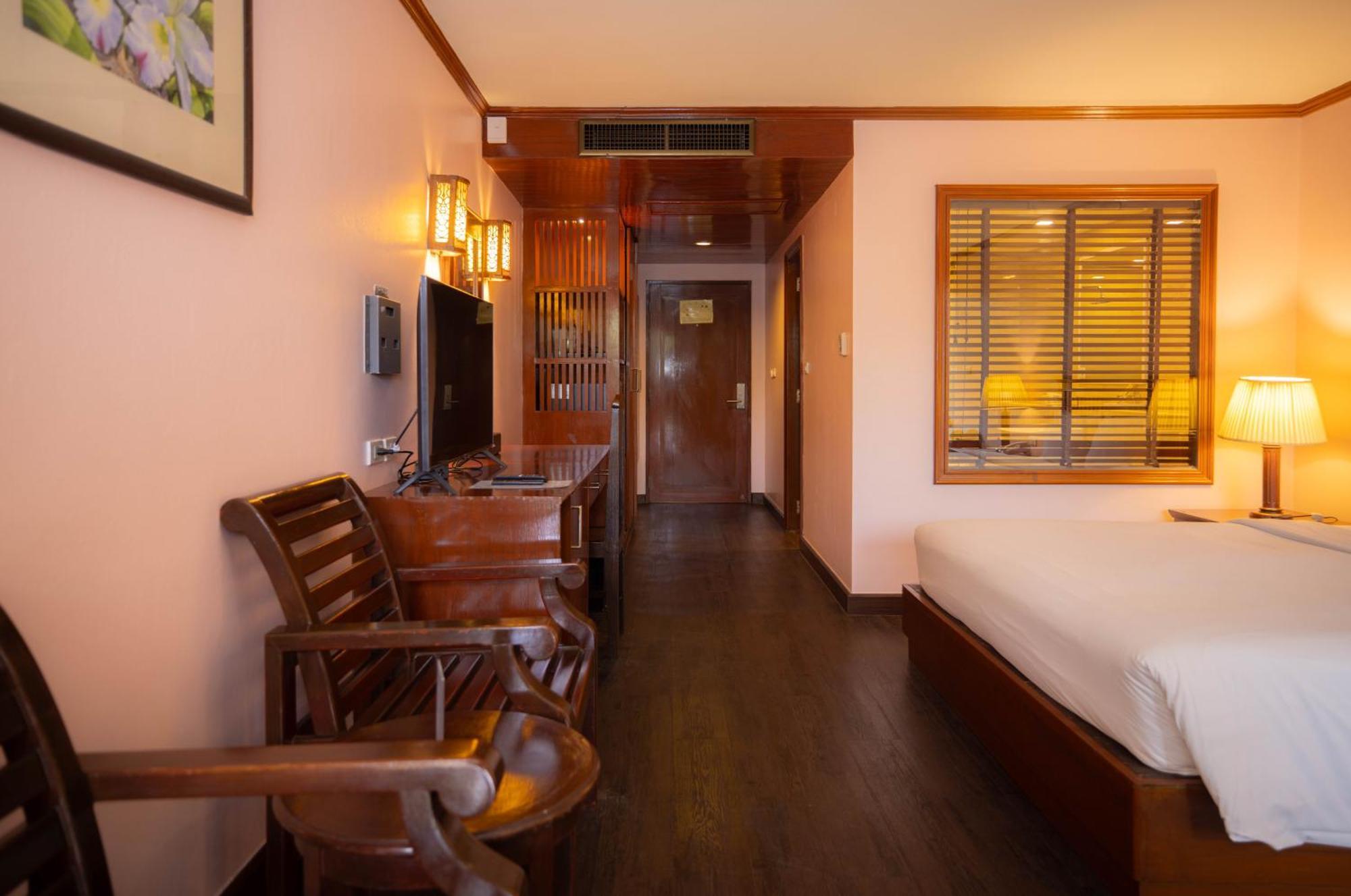 Baumanburi - Sha Hotel