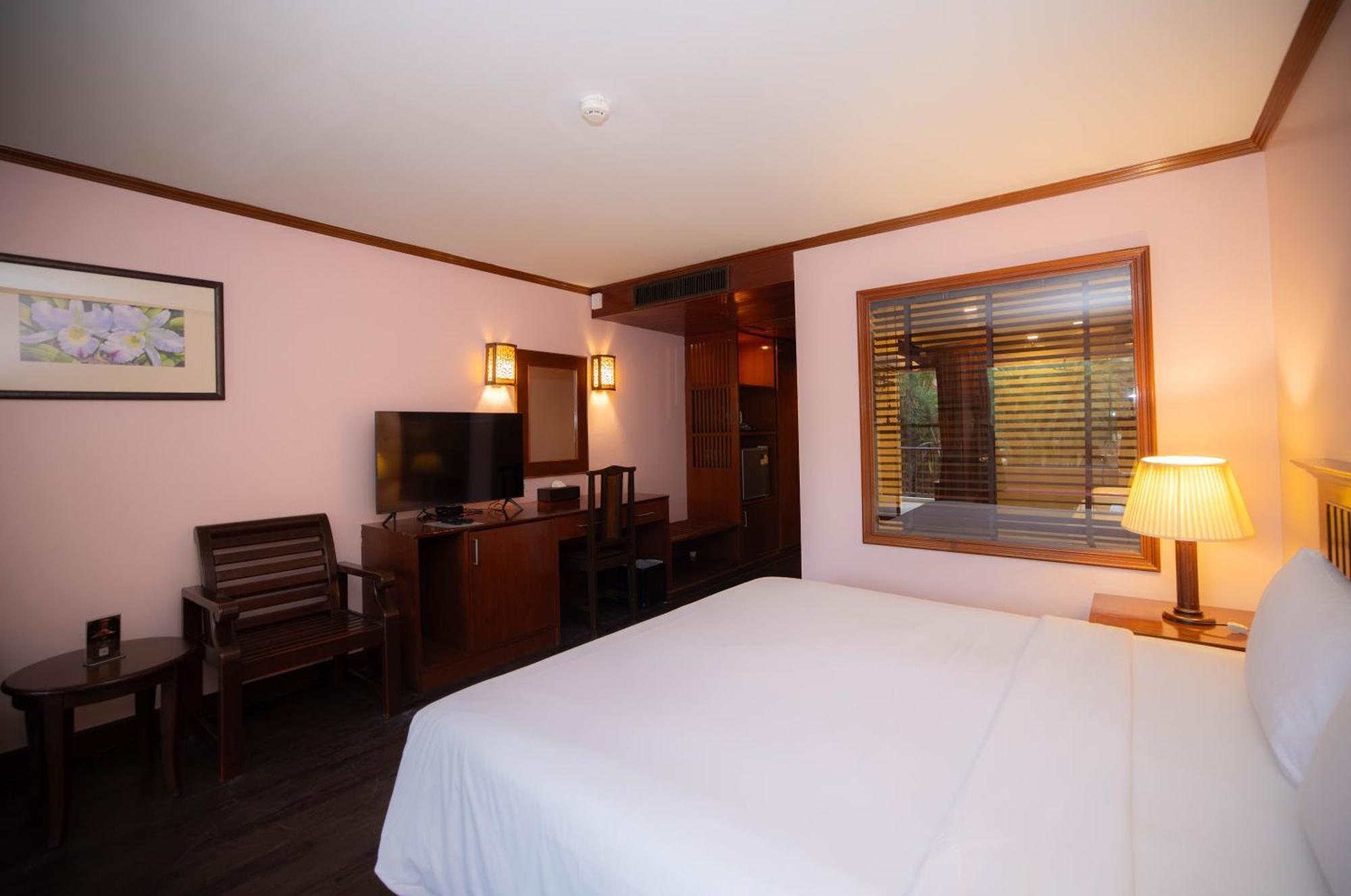 Baumanburi - Sha Hotel 4*