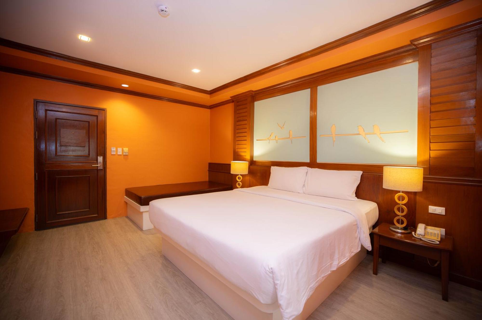Baumanburi - Sha Extra Hotel 4*