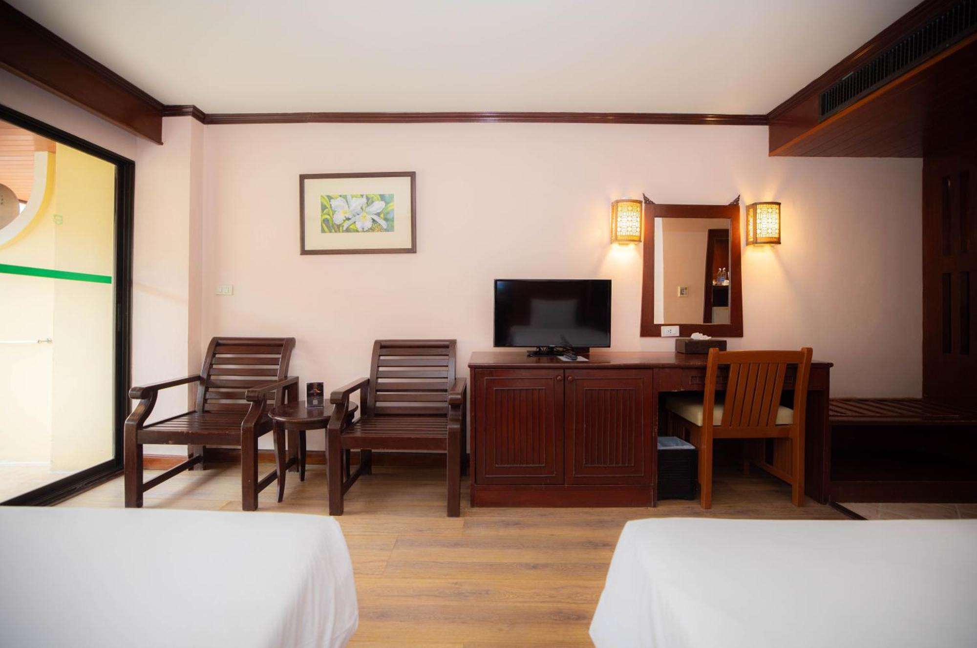 Baumanburi - Sha Extra Hotel